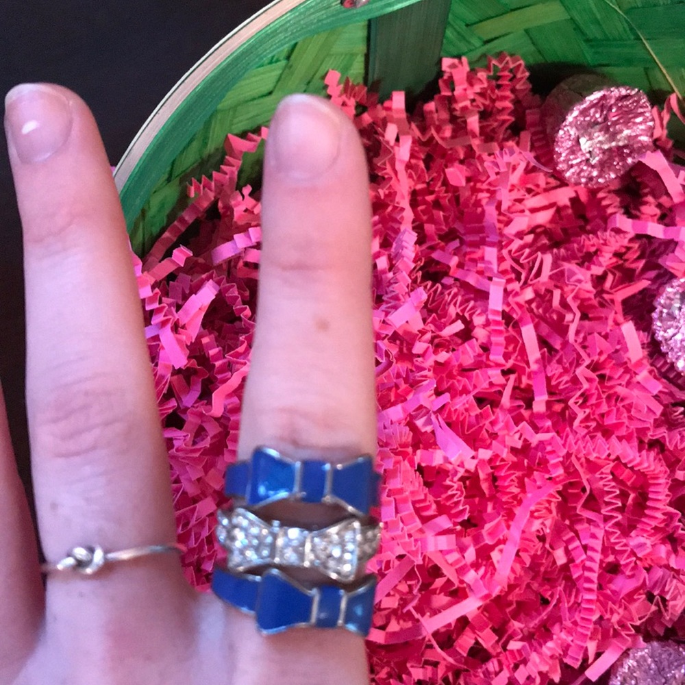 Set of rings